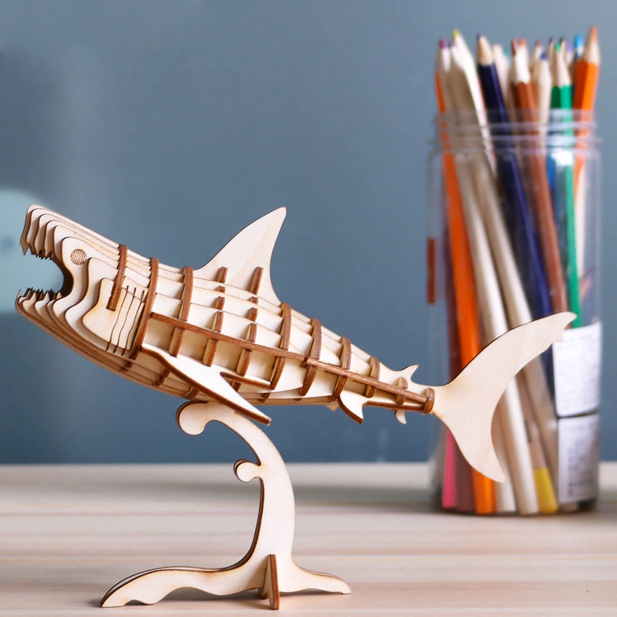 3D dřevěné puzzle žralok